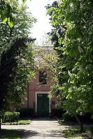 Çiftlik konaklama Delle Rose